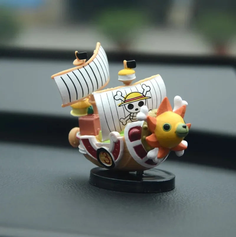 One Piece Thousand Sunny and Going Merry Mini Ship Figures
